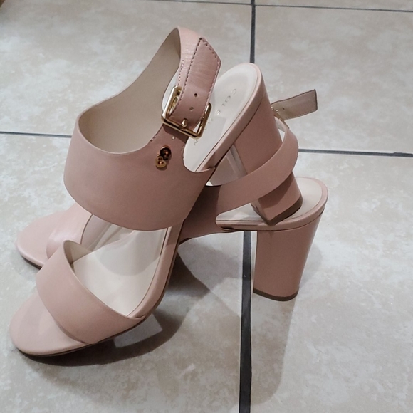 Sandals - Picture 2 of 5